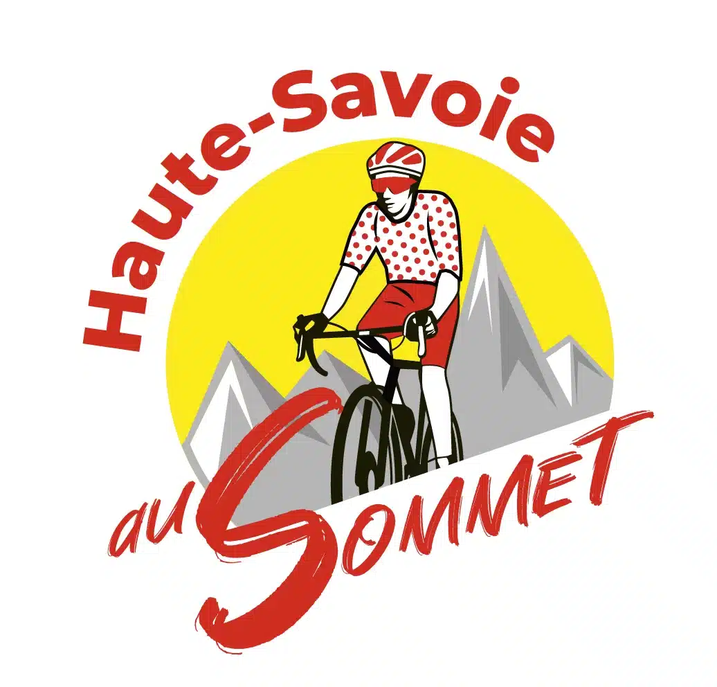 Col fermé aux voitures juillet et août - Haute-Savoie